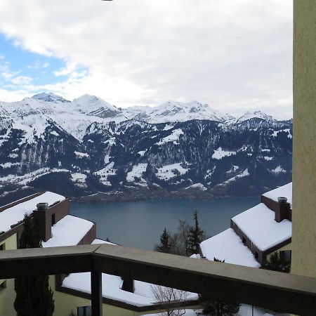 Swiss Seeblick Apartment Mit Hotelanbindung Beatenberg Bagian luar foto