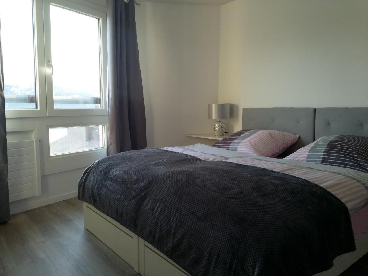 Swiss Seeblick Apartment Mit Hotelanbindung Beatenberg Bagian luar foto